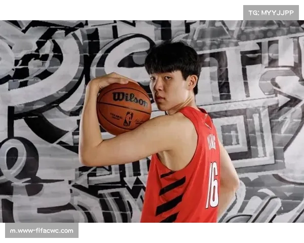 杨瀚森贡献防守亮点助开拓者夺赛季首胜表现稳健 杨瀚森贡献防守亮点助开拓者夺赛季首胜表现稳健