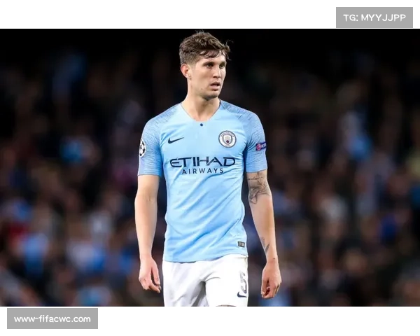 伯恩茅斯后卫塞内西完成73次长传,非门将球员中排名第一